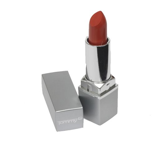 lips-batom-3.jpg lips-batom-3.jpg