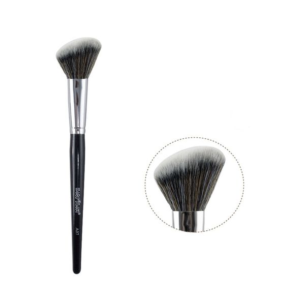 Pincel Profissional Angular para Blush A 07 Linha Max Macrilan